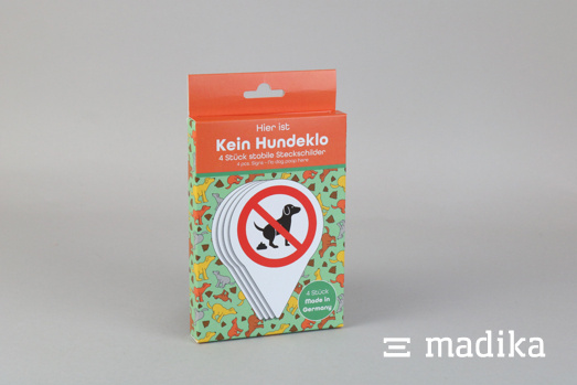 Bunt bedruckte Faltschachtel mit einer Aufhängung für kleine Steckschilder. Bunt bedruckte Faltschachtel mit einer Aufhängung für kleine Steckschilder.