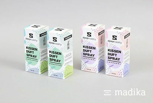 Kleine Faltschachteln Duftspray Zwei verschiedene Sorten Duftspray in Faltschachteln verpackt.